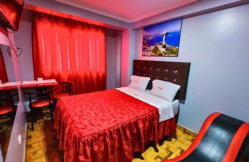 San Martin de Porres Hotel | Visita Lima con excelente ubicación, wifi gratis y vistas en "Hostal Paris"