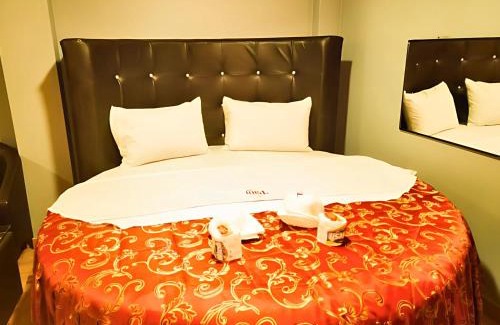 San Martin de Porres Hotel | Visita Lima con excelente ubicación, wifi gratis y vistas en "Hostal Paris"