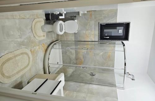 Radauti Apartment | visitor's house 5