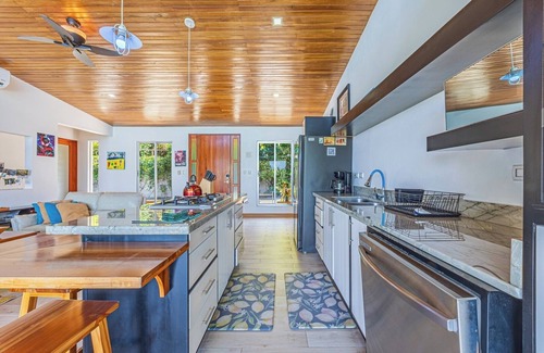 Hatillo Villa | Vista Azul-Charming Villa with Splendid Ocean Views,Gated Community,Private Pool