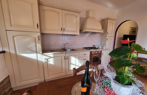Molazzana Villa | Vista Bellissima! Stunning views, private pool, walk to restaurant, WIFI,