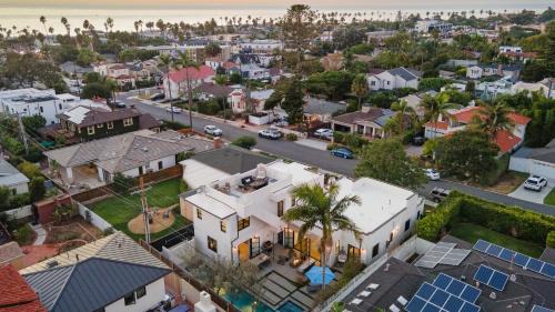 Beach Barber Tract House | Vista Del Mar by AvantStay Stunning Spanish Inspired Home w Pool Hot Tub Rooftop Patio