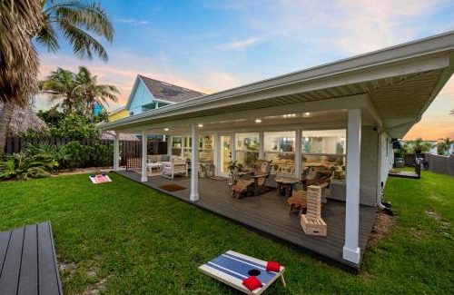 Cocoa Beach House | Vista Del Mar Oceanfront Home Stunning Views Backyard Oasis