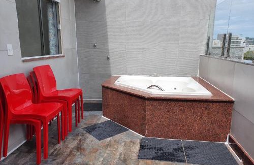 Centro Apartment | Vista mar, duplex a 20 mts praia do forte, banheira e wifi