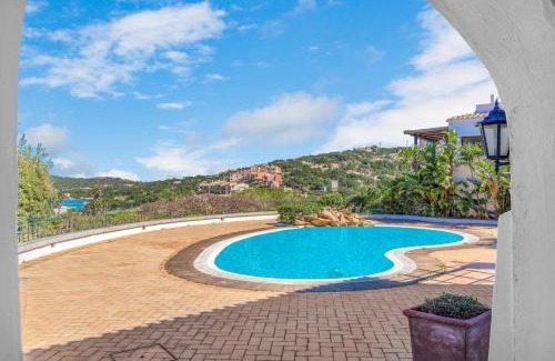 Liscia di Vacca House | -Vista Mare- Casa con piscina e spiaggia a 300 MT