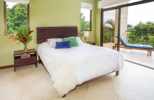 Parrita House | Vista Pacifica - Breathtaking Views and Peaceful Atmosphere Amazing Views & WiFi