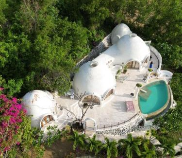 Pemenang Villa | VistaMonti Private Villas