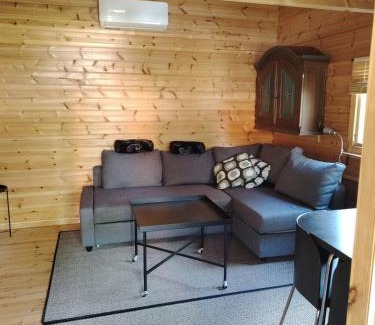 Vimmerby House | Vita Lilla Stugan i Vimmerby