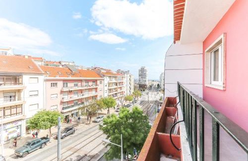 Cacilhas Apartment | Vita Portucale ! Almada Balcony