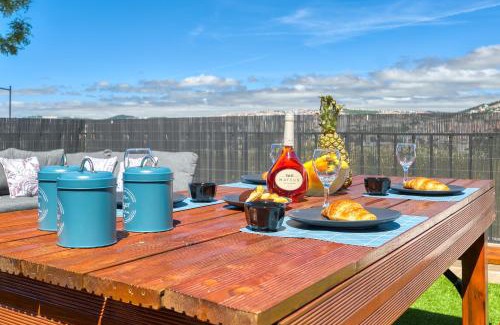 Santa Clara Apartment | Vita Portucale ! Santa Clara Terrace & Jacuzzi