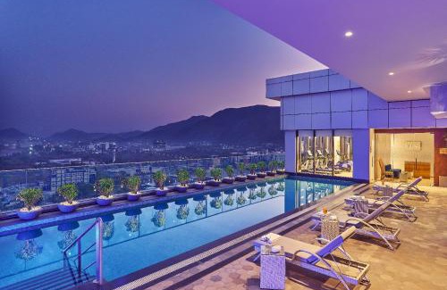 Sanpada Hotel | Vivanta Navi Mumbai Turbhe