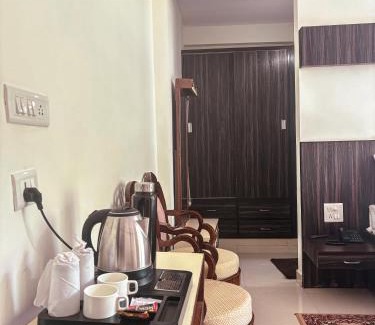 Shyamkhet Apartment | VJS Homestay