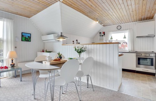 Blavand Strand House | "Vladan" - 1.6km from the sea by Interhome