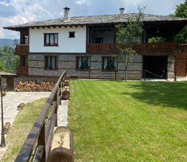 Kovacevica House | Vladimirov's House Kovachevitsa , Цяла къща