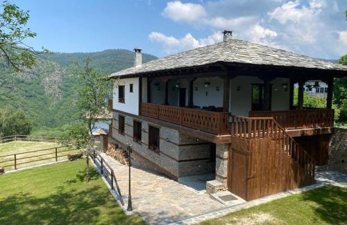 Kovacevica House | Vladimirov's House Kovachevitsa , Цяла къща