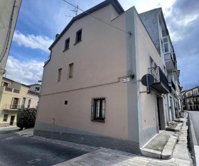 Oppido Lucano Apartment | Vlas's home