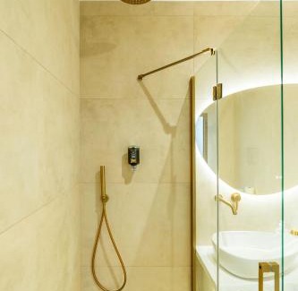 Poblats Maritims Bed & Breakfast | VLC Host - Puente de Astilleros