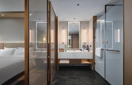 Lianhu Hotel | voco Xi'an Qindu Legend by IHG