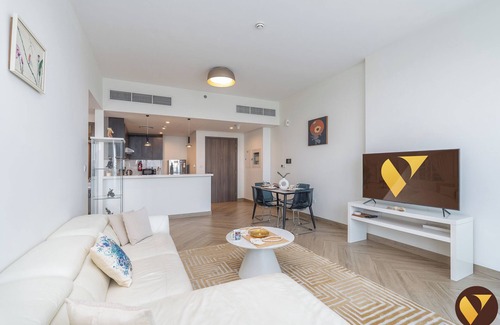 Za'abeel 1 Apartment | Vogue Near Metro Park & Dubai Frame