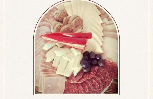 Moieciu House | Voinescu House - Natural Living & Eating