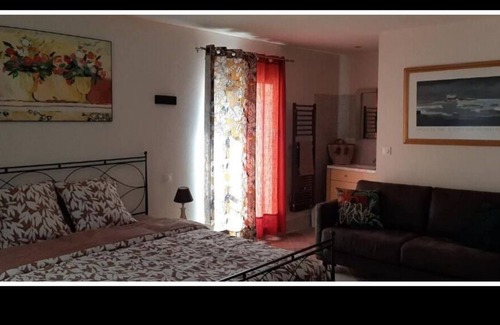 La Gimond Bed & Breakfast | Voltaire family guest room at Domaine de la plume