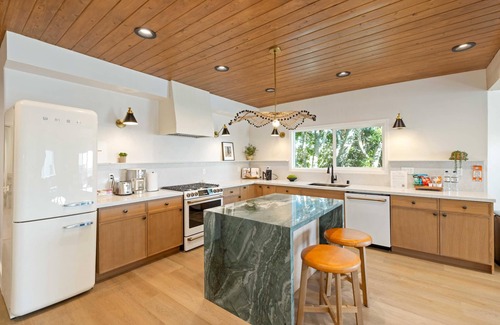 Hollywood Heights House | Voted Guest Favorite! Get Wow'd! Stellar Views Hollywood Hills