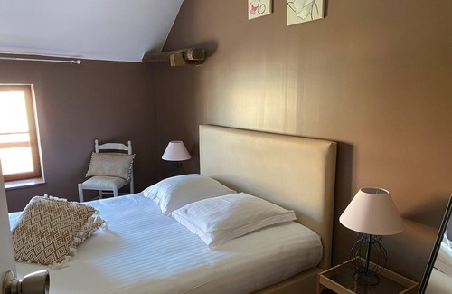 Montagny-les-Beaune Bed & Breakfast | Vrbo Property