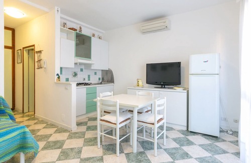 Faro Apartment | Vrbo Property