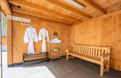 Zeewolde Ski Chalet | Vrbo Property
