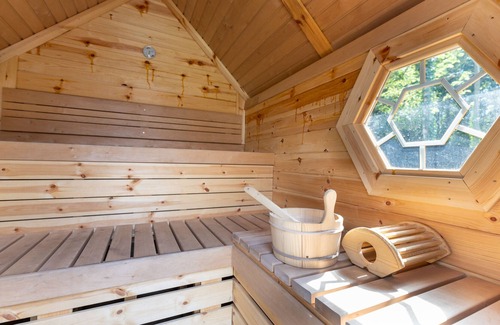 Zeewolde Ski Chalet | Vrbo Property