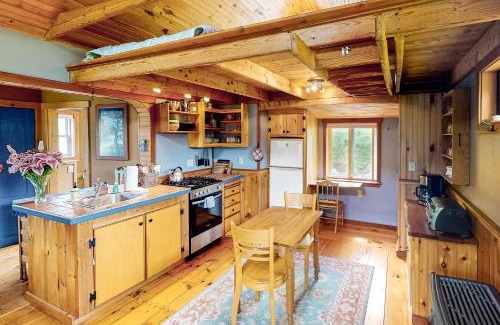 Northfield Hotel | VT Guest Cottage