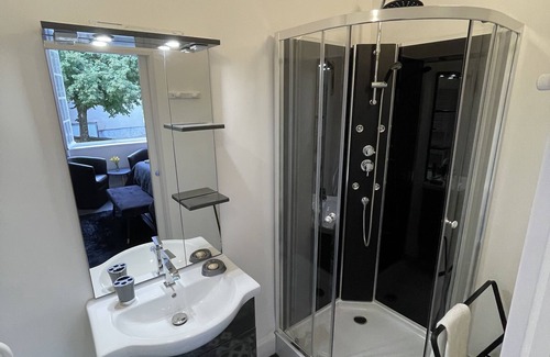 Excideuil Bed & Breakfast | Vue du Château d'Excideuil