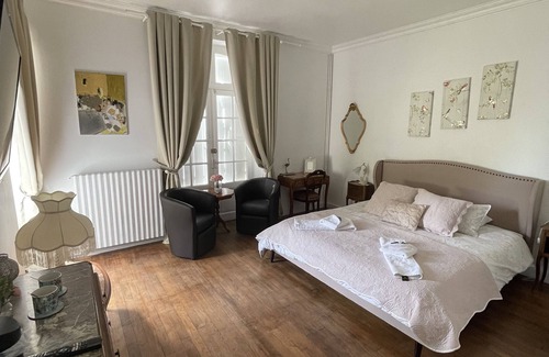 Excideuil Bed & Breakfast | Vue du Château d'Excideuil