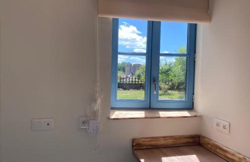 Argentonnay House | Vue du chateau a La Petite Ferme d'Alpacas