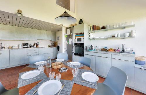 Saint-Jacques House | Vue mer et acces plage direct pour 11 personnes