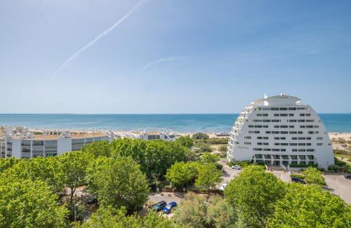 Le Couchant Apartment | Vue mer grandiose la Grande Motte au Lady Blue Terrasse plein ciel Parking Privé
