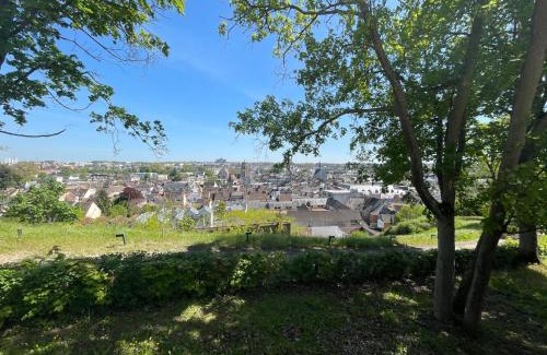 Dreux Apartment | Vue Royale, Cœur Ville, lumineux #5