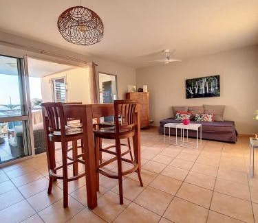 St Gilles-les-Bains Apartment | Vue sur le Lagon