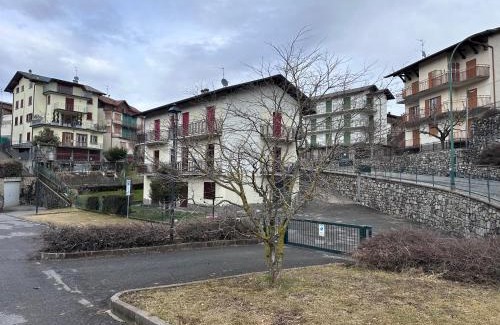 Selvino House | VULCANO Case Vacanza