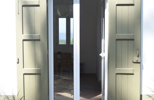 Sao Martinho da Cortica House | VUMBA - The Alembic