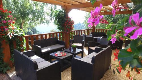 Chaudes-Aigues Resort | VVF Aubrac