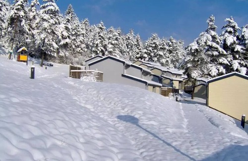 Maisod Apartment | VVF Jura Lac de Vouglans - 4 Room Gite 8 People 1 baby