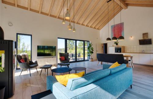 Breitscheid Villa | Wäller Haus - Modern villa with fireplace & large natural garden