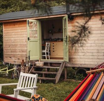 Susiec Cabin | Wóz Działy