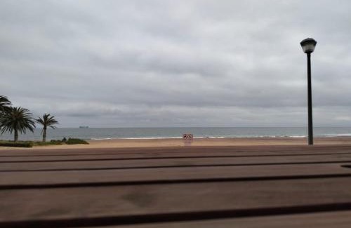 Long Beach Apartment | Wüste am Meer