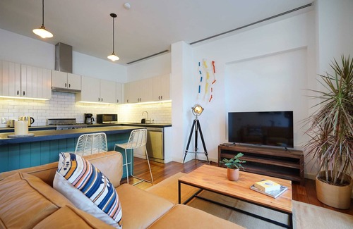 Casco Viejo Apartment | w* | Aesthetic 1BR w/Balcony in Casco Viejo