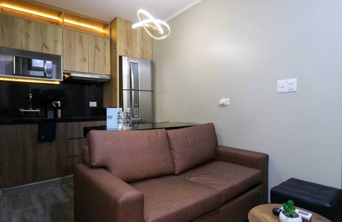 Chacarilla-Santa Cruz Apartment | w* | Elegant 1BR w/AC in San Isidro