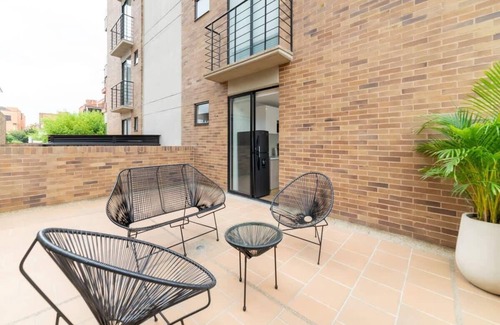 Usaquen Apartment | w* | Lovely Loft with Terrace in Santa Ana