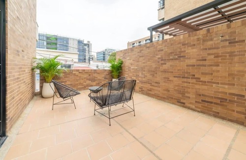 Usaquen Apartment | w* | Lovely Loft with Terrace in Santa Ana