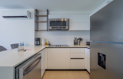 San Francisco Apartment | w* | Refined 1BR w/Balcony in San Francisco